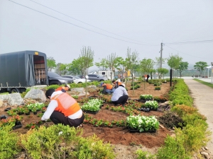 안동시 낙동강변 